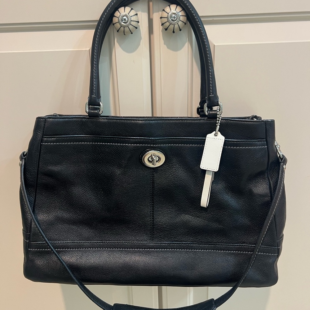 Coach Black Leather Shoulder Bag